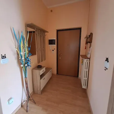 Sole & Luna Cozy - Free Parking & Ac Appartement Arona